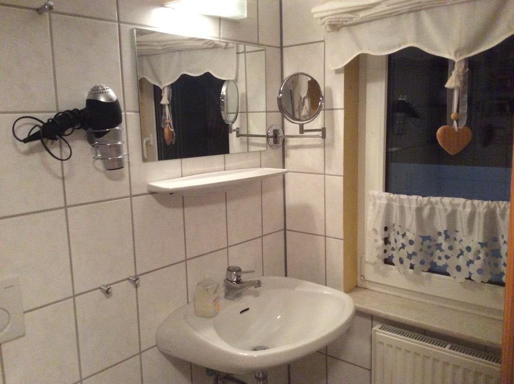 Hildfelder Stuebchen Hotel Winterberg Szoba fotó